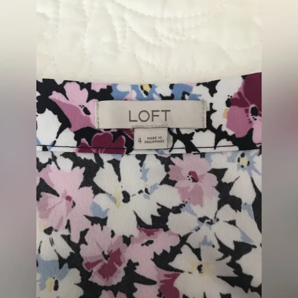 Loft Floral Wrap Skirt Size 4 - Picture 5 of 7